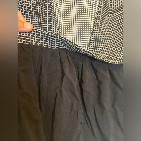 BCBGeneration Black White Checkered Short Sleeve Blouse Size S - Picture 9 of 17